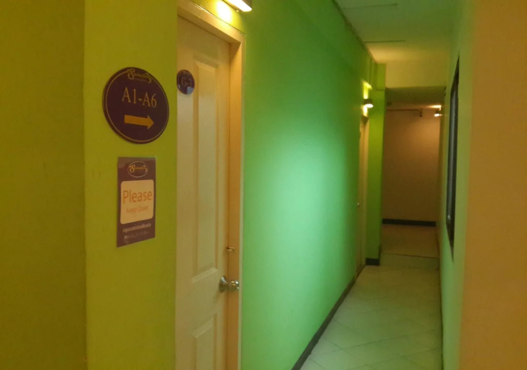 Sawasdee Sukhumvit Inn
