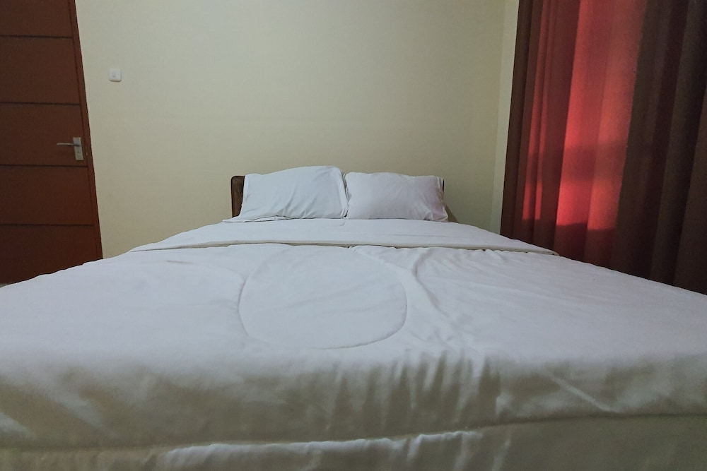 Hotel O Kost Takalar Near Polsek Mappakasunggu (Mapsu)