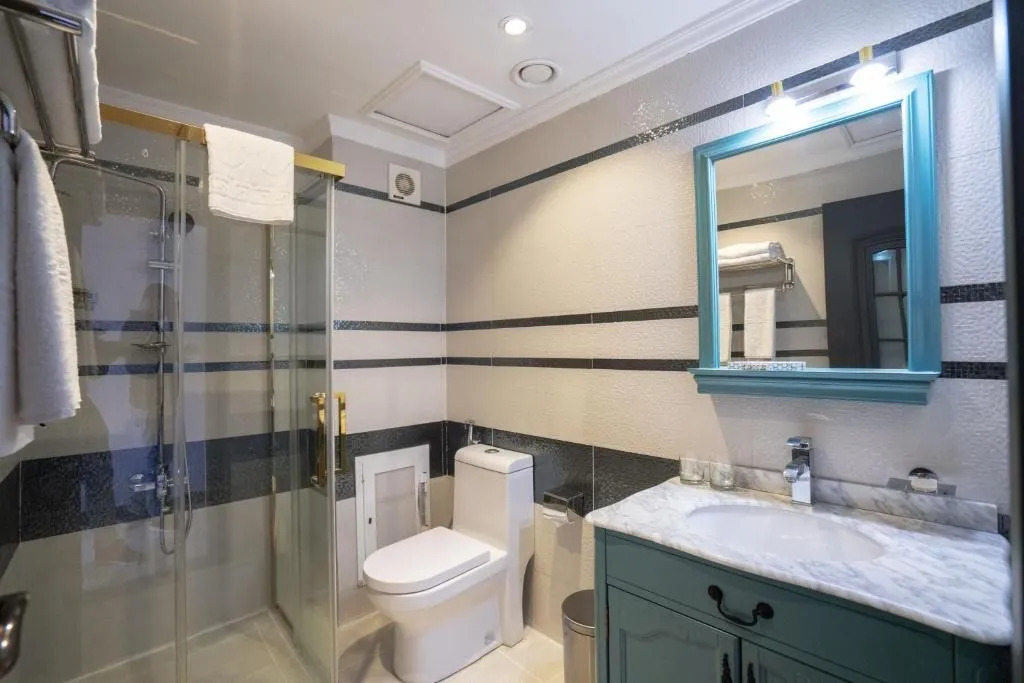 Noor Land Hotel