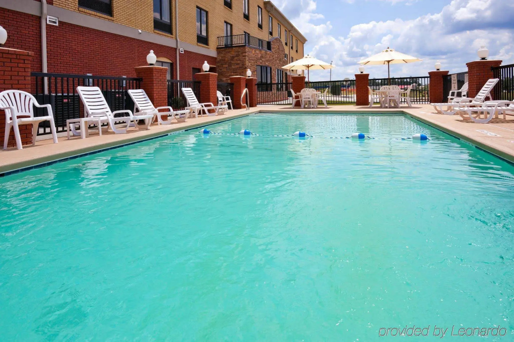Holiday Inn Express Hotel & Suites Greenville by IHG