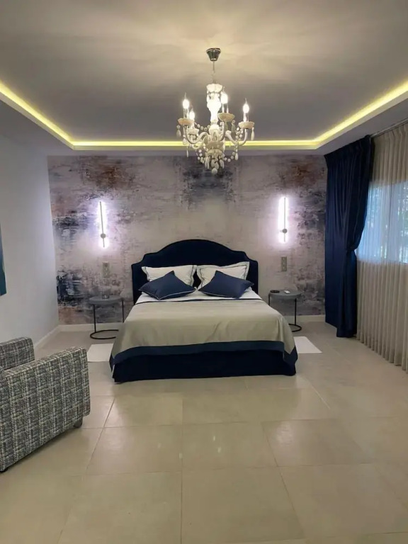 Villa Italia Somone Luxury Hotel
