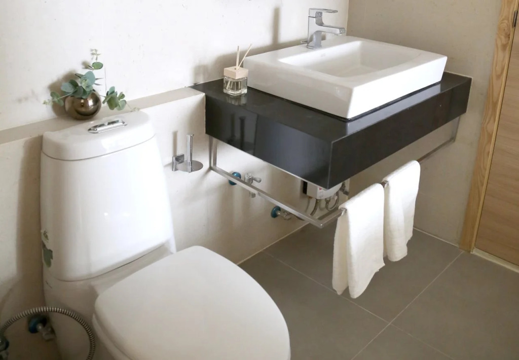 Alinea Suites Ekkamai(อลิเนีย สวีทส์ เอกมัย)