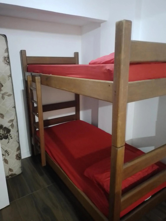 Apt inteiro 1 minuto da praia