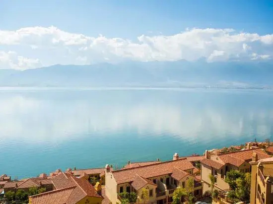 Xian'er Lake View Holiday Villa