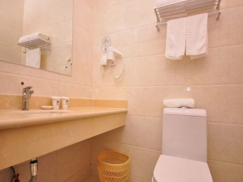 GreenTree Inn Dezhou KangBo Avenue Statium Express Hotel