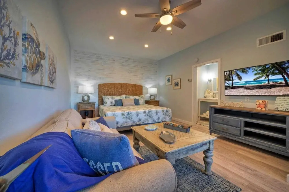 Beach Boardwalk Access, 2 Pools, Pickleball/tennis Beach Bliss by Avantstay