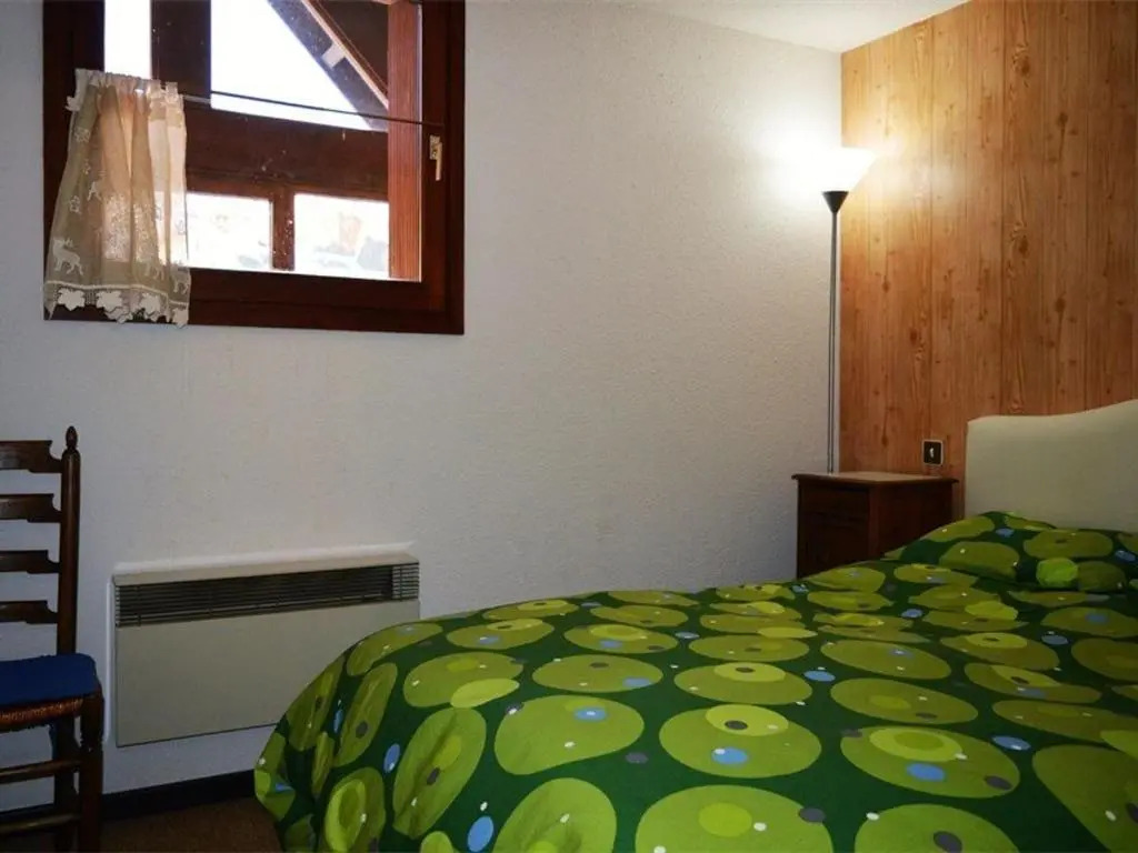 Appartement Font-Romeu-Odeillo-Via, 2 pièces, 7 personnes - FR-1-580-27