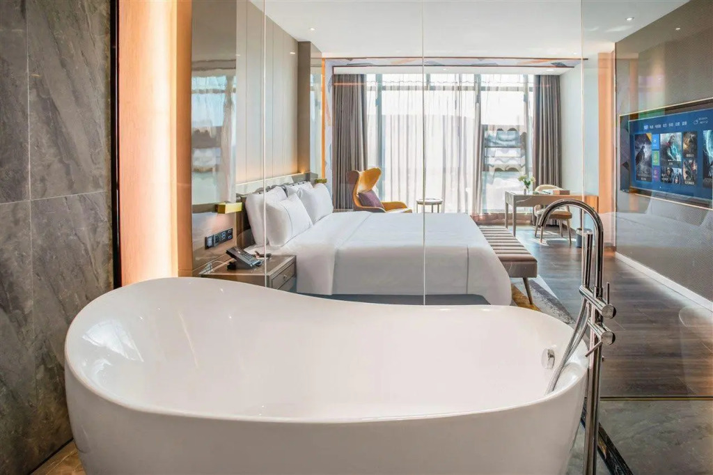 Tomeet Hotel