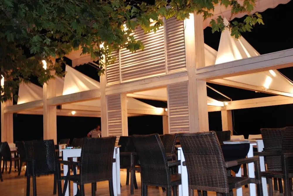 Hotel Kanelli Beach