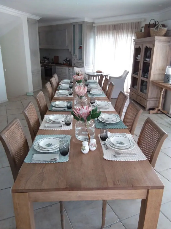 115 On Beachy Head Drive Guest House