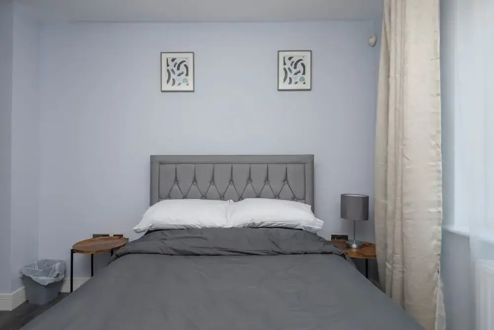 Stylish Elegant New Flat 5 Min from Crossrail