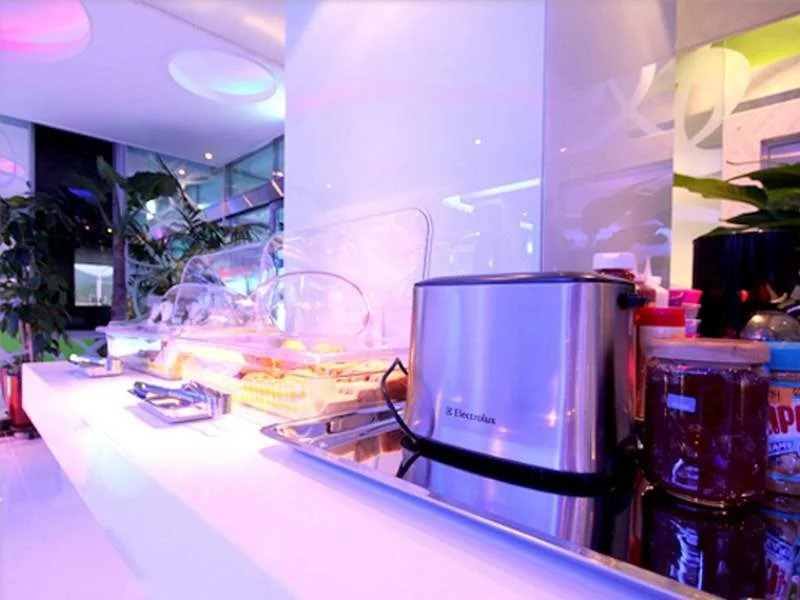 Esia hotel