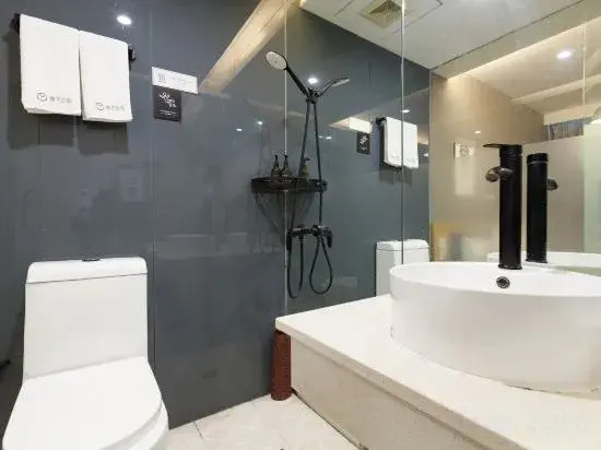 yun jing Hotel (Shanghai Songjiang University Town)