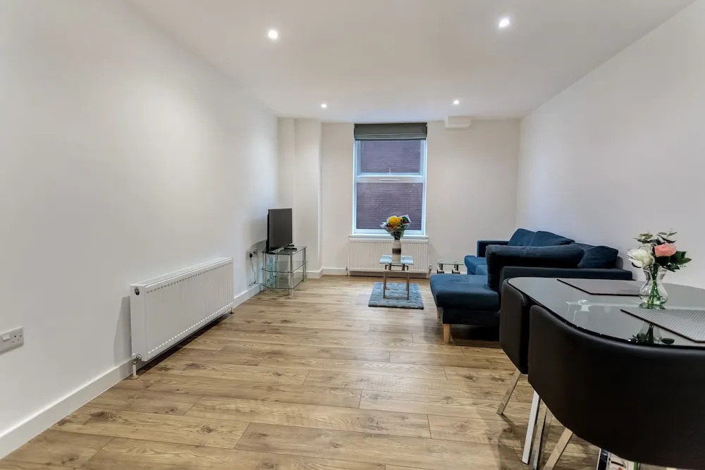 1 Bed, Sleeps 3, Free Parking, Wifi