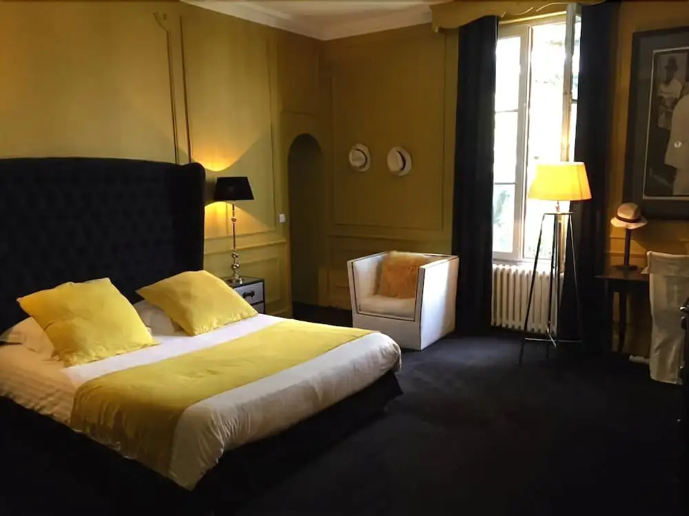 Chambres dHôtes Maison La Porte Rouge