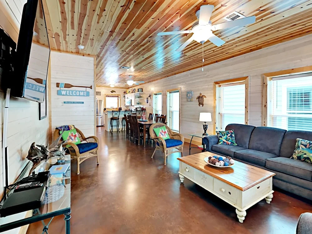 #704 The Commons by RedAwning