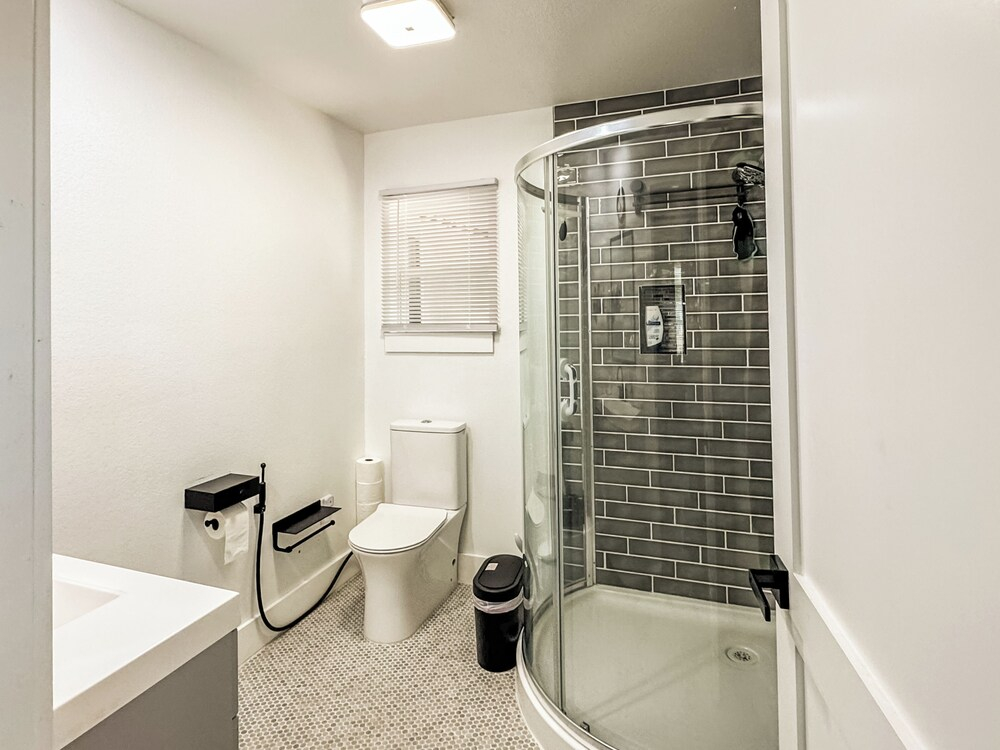 The Houston Oasis - Urban Luxury