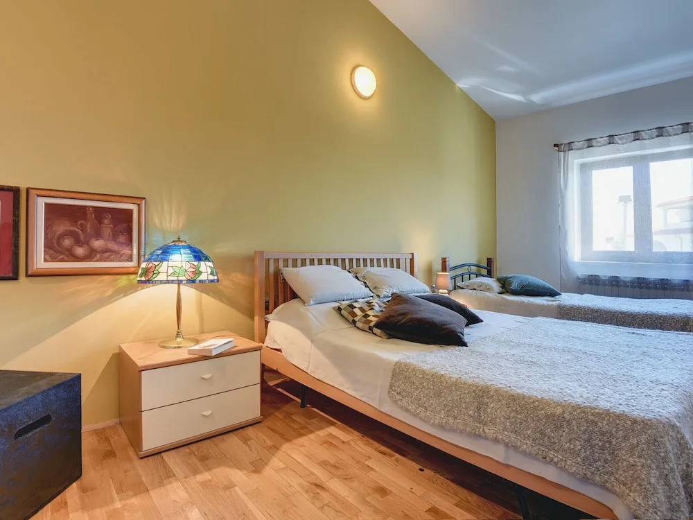 Villa in Stinjan with Pool and Sea View