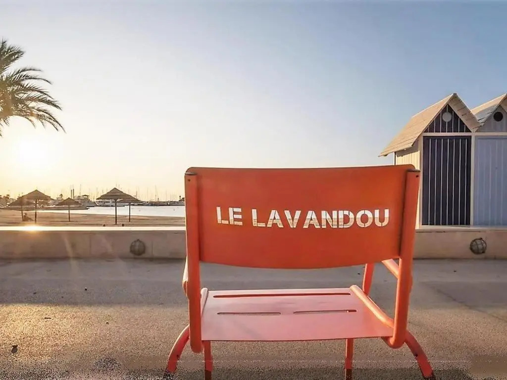 Appartement Le Lavandou, 1 pièce, 3 personnes - FR-1-251-420