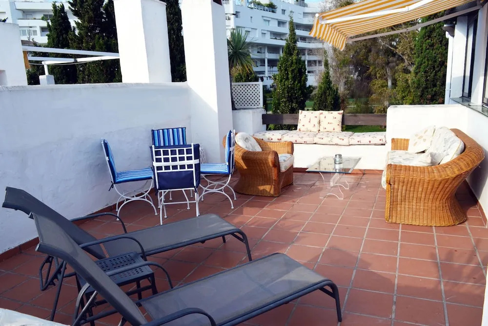 San Pedro, Marbella, Guadavillas Beach Resort. 5 Bed 5 Bath House