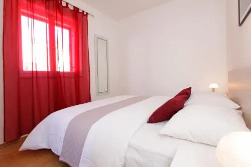 AdriaBol Apartments Katica