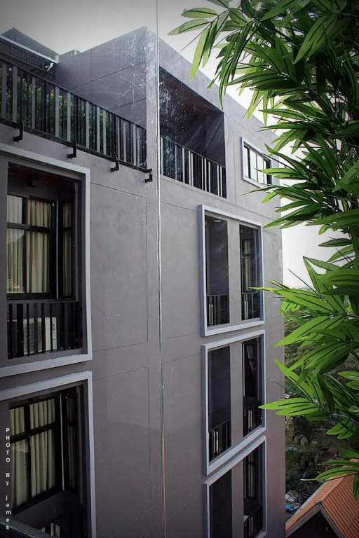 Merdelong Hotel