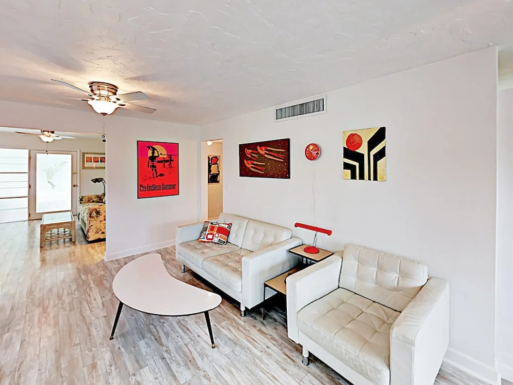 Endless Summer - 2 Br Home