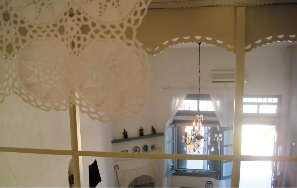 One bedroom house with city view furnished terrace and wifi at Skyros 4 km away from the beach