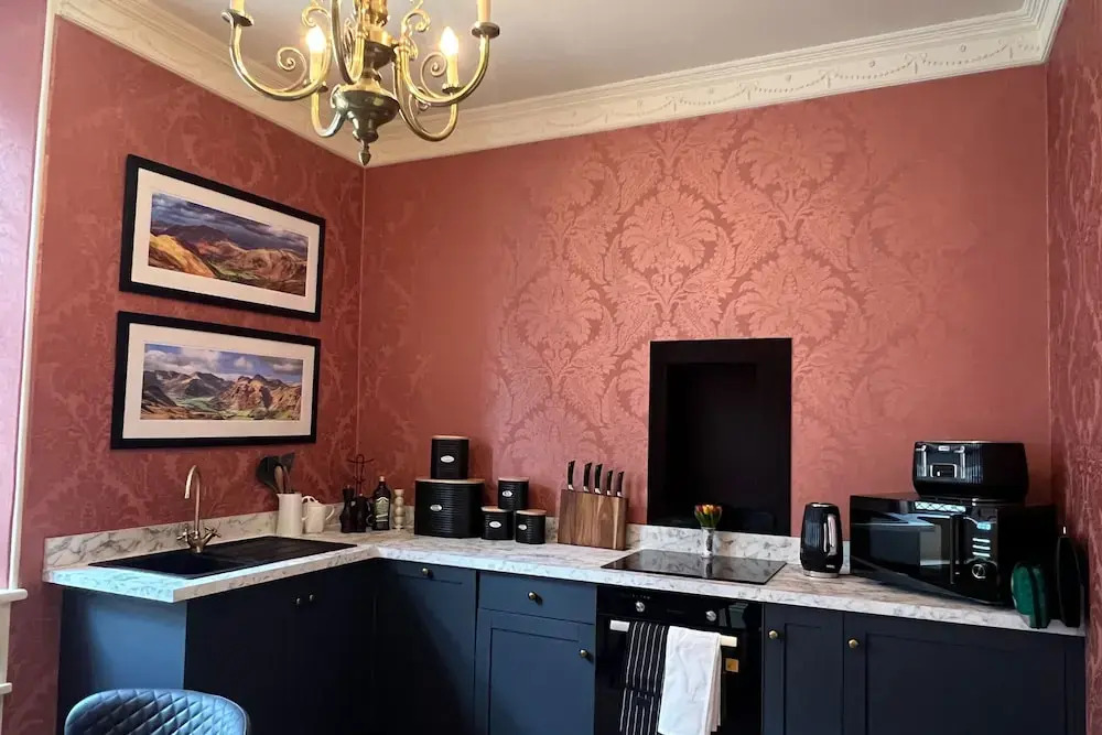 Kendal - Gothic Hall - Luxury Rooms or Apartment