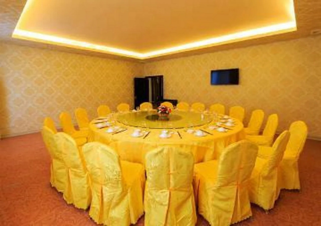 Отель Jinjiang Inn Longyan Zhongshan Road Walking Street