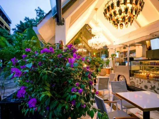 Jinpulin Hot Spring Hotel