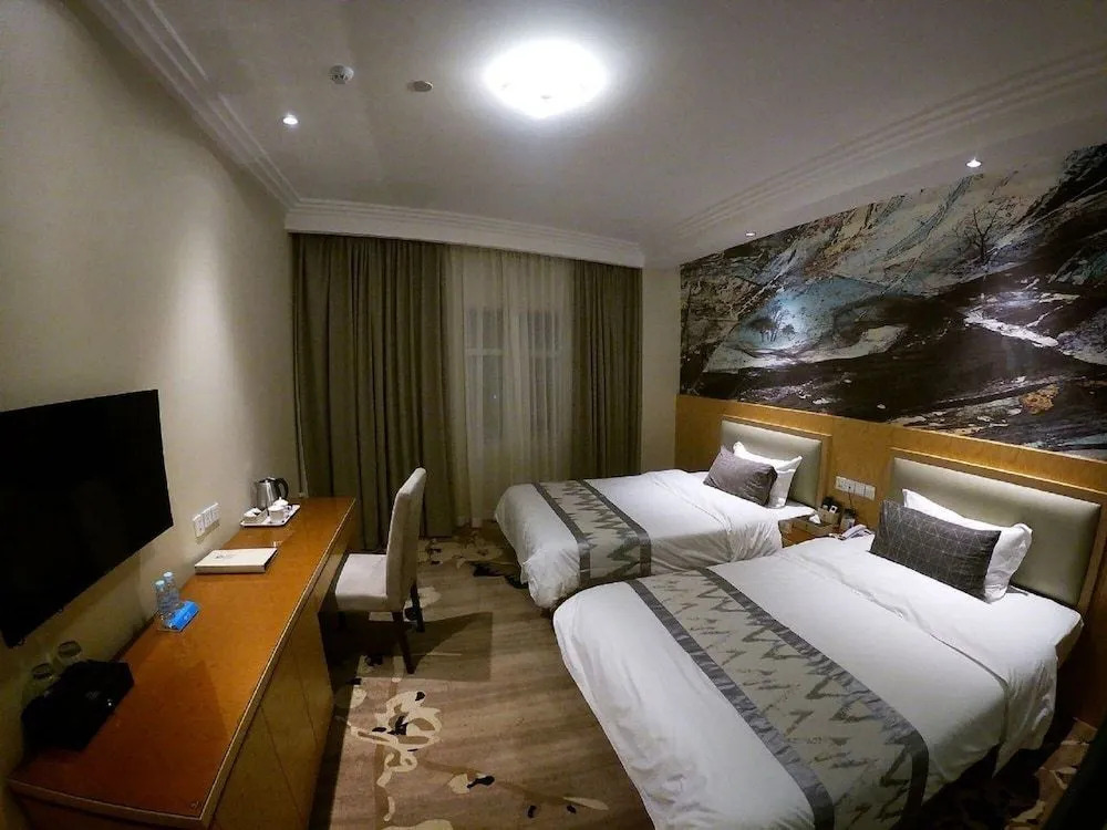St. Moritz Business Hotel