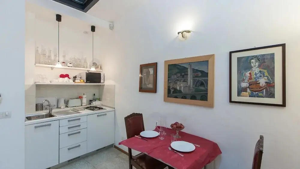 Rental in Rome 2000