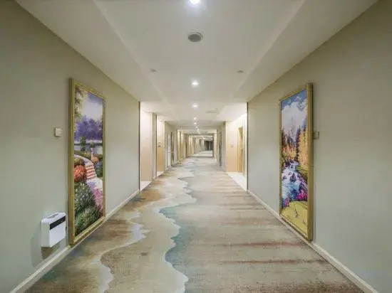 Leking Hotel (Anqing Tianzhushan Airport High speed Railway Station Store)