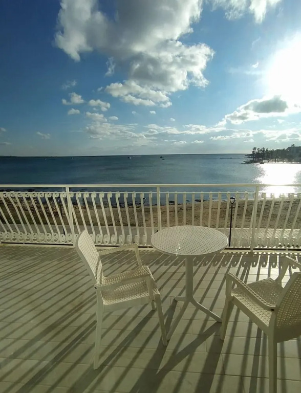 HOTEL PARADISE