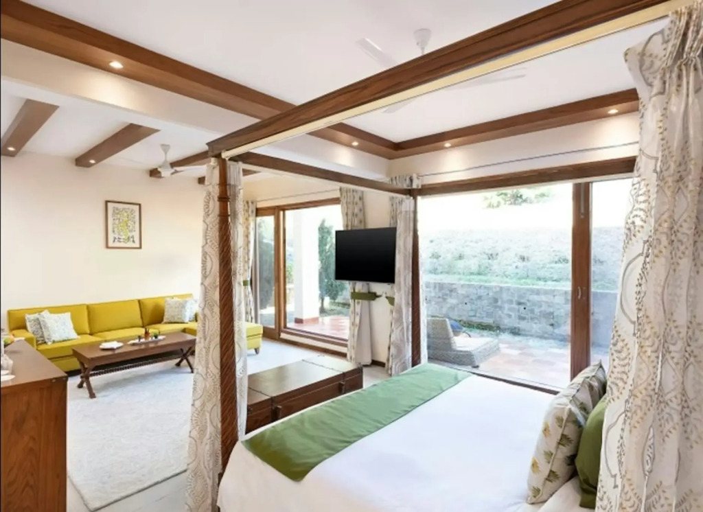 Suryavilas Luxury Resort & Spa