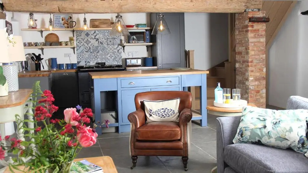 Courtyard Cottage at Stepps House