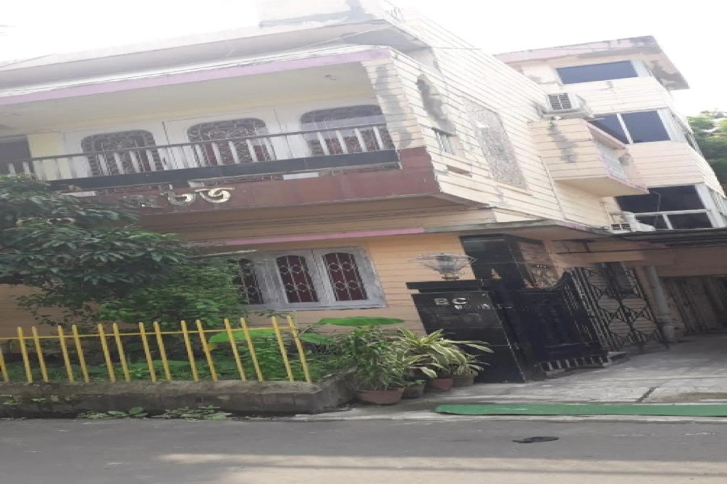 OYO 82552 Ruposhi Guest House