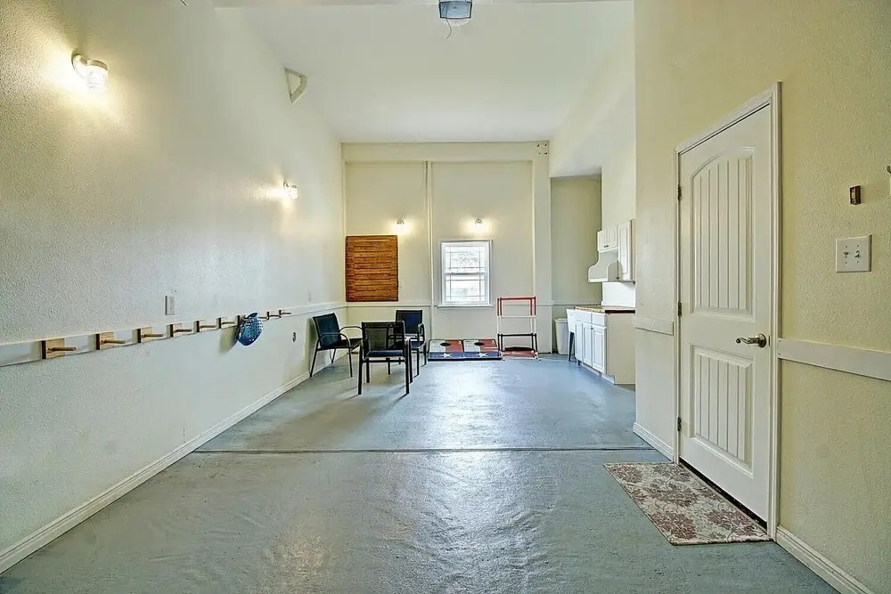 Anchor's Away 2 Bedroom Condo by Redawning