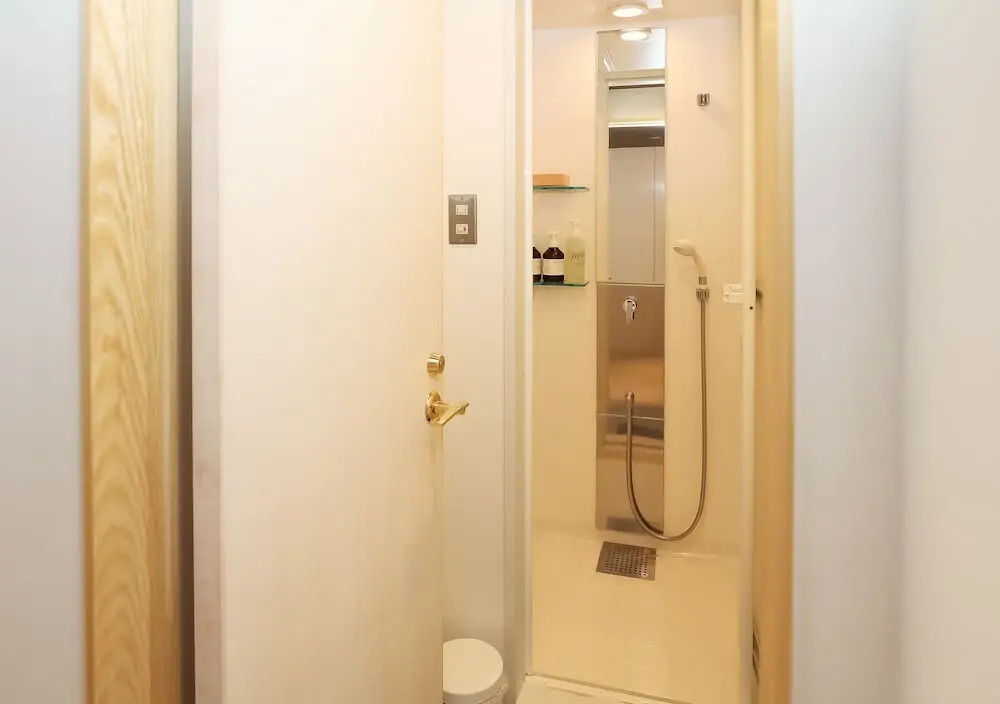 AET & o3 HOTEL