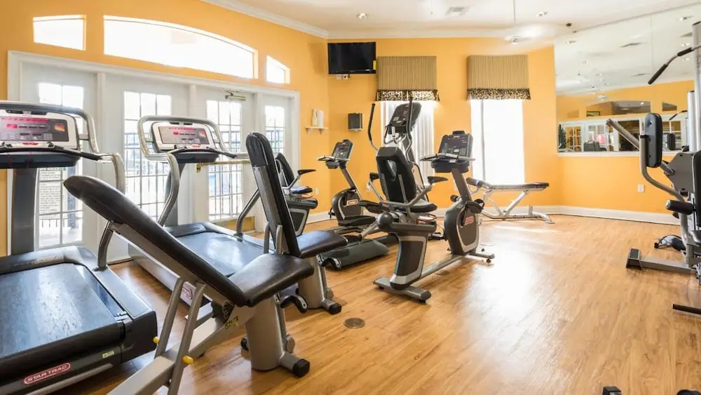 Waterside Villa - Family 4 bed Emerald Island Resort pool home thats close to Disney World