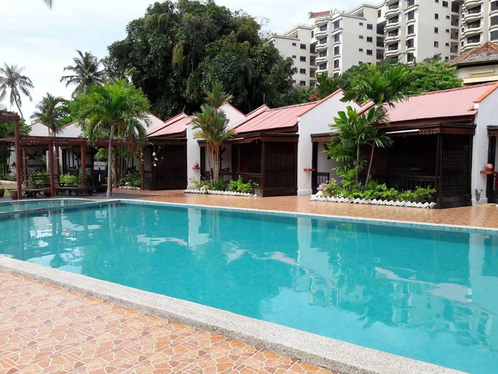 Shah's Beach Resort