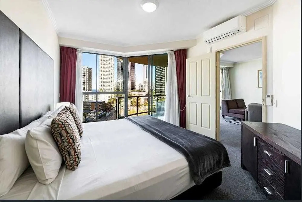 Holiday Holiday Sun City Apartments