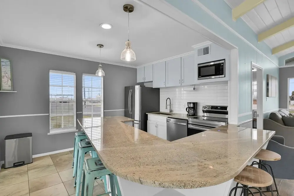 Coastline Views! Jamaica Beach Home w/ Foosball