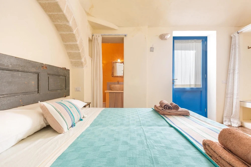 2530 Trullolive by Perle di Puglia