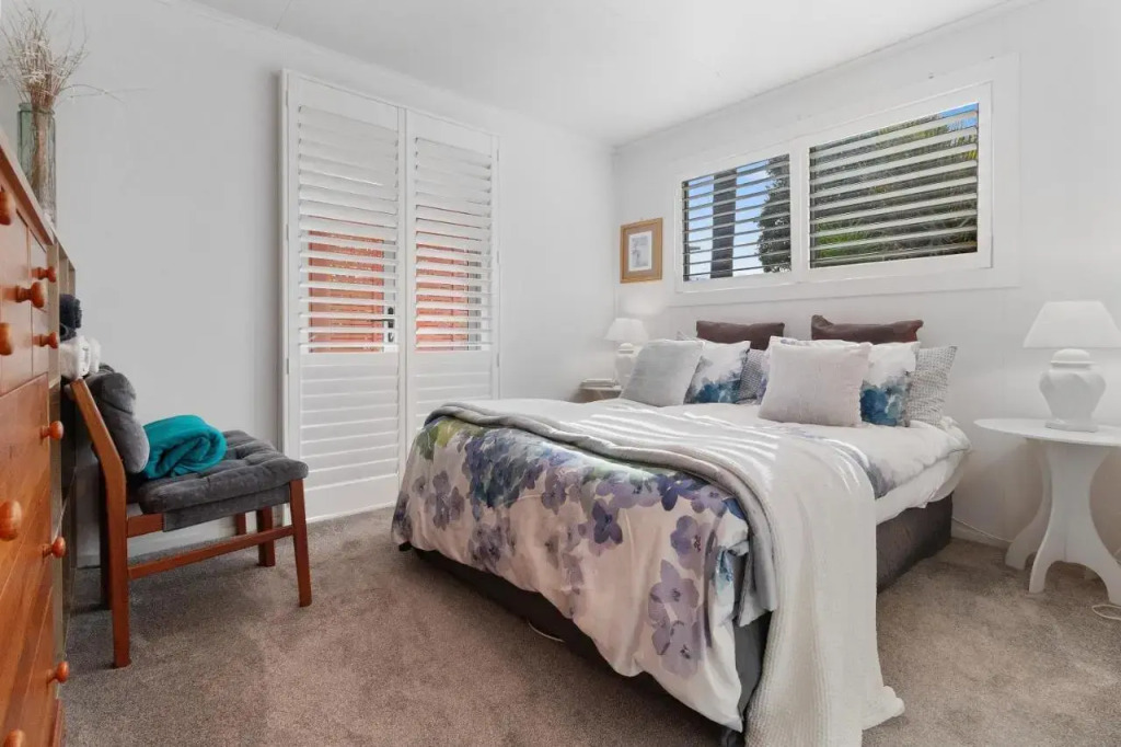 The Waihi Beach House - Waihi Beach Holiday Home