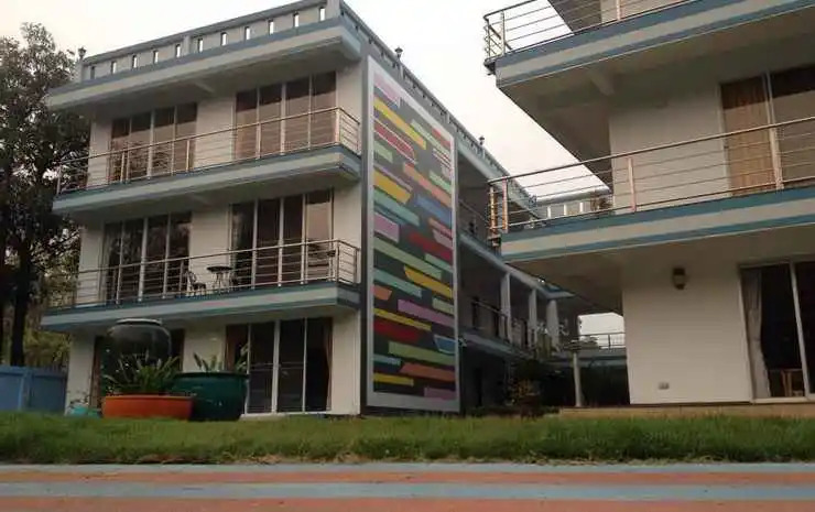 O.U.M. Hotel - โรงแรมโอยูเอ็ม