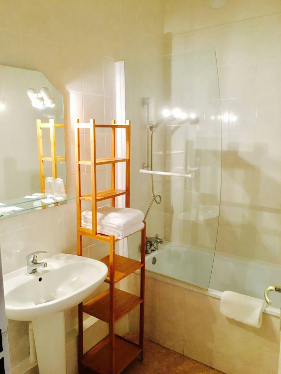 AppartHotel-Restaurant Castel Emeraude