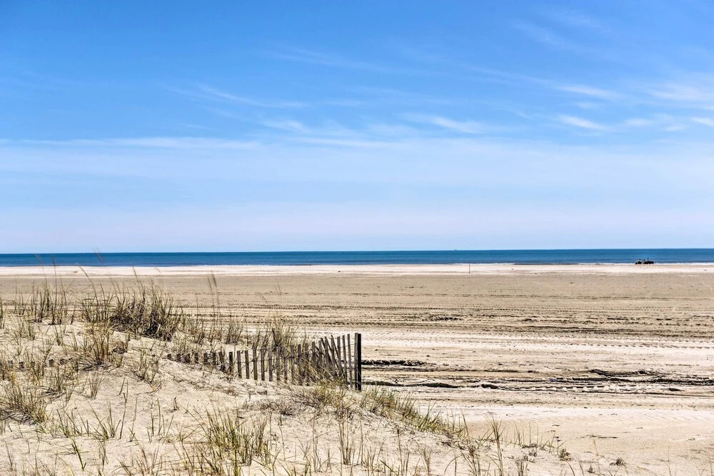 Pet-friendly Apartment in Wildwood < 1 Mi to Beach
