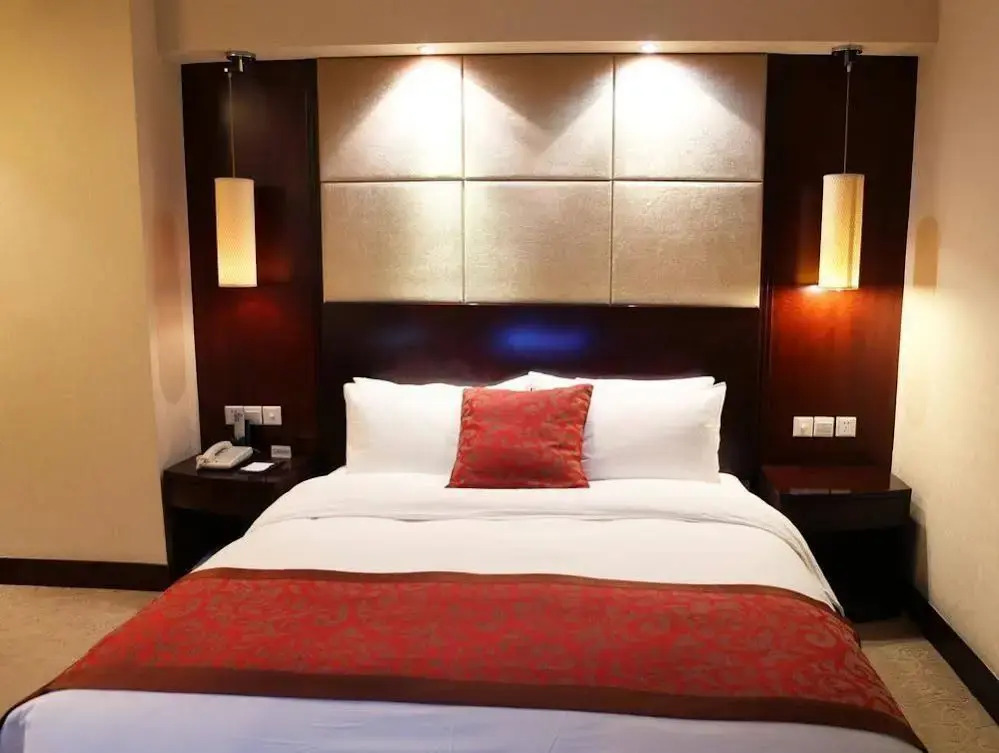 Huangshi Jinhua Hotel